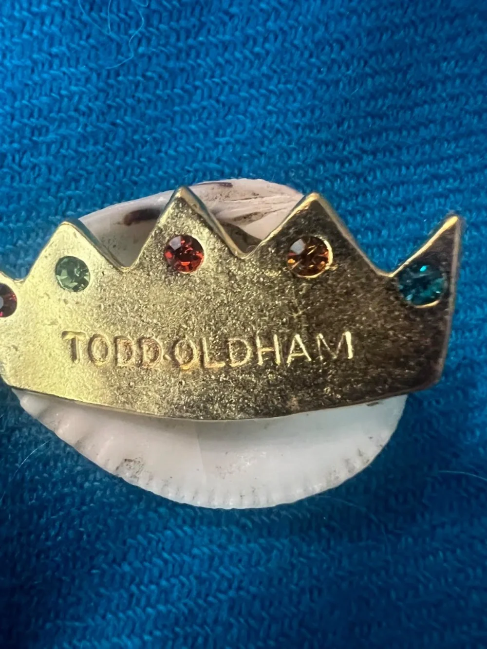 VTG Todd Oldham lapel pin highly collectible